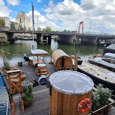 보트호텔 Wikkelboats At Wijnhaven