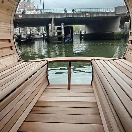 船上ホテル Wikkelboats At Wijnhaven *