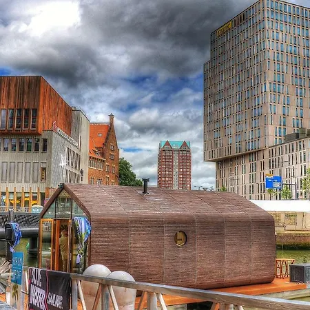 Wikkelboats At Wijnhaven
