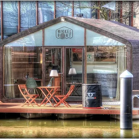 Πλωτό κατάλυμα Wikkelboats At Wijnhaven Ρότερνταμ