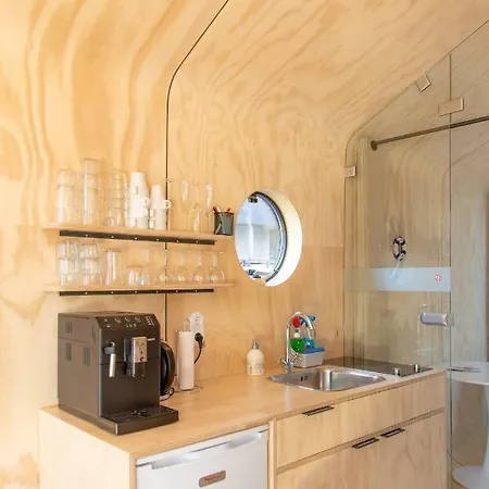 Wikkelboats At Wijnhaven Πλωτό κατάλυμα