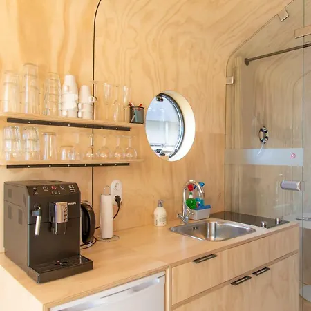 Wikkelboats At Wijnhaven *