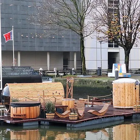 Hotel na wodzie Wikkelboats At Wijnhaven Rotterdam