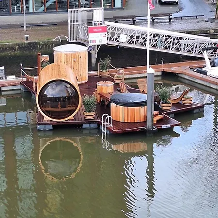 Hotel na wodzie Wikkelboats At Wijnhaven *