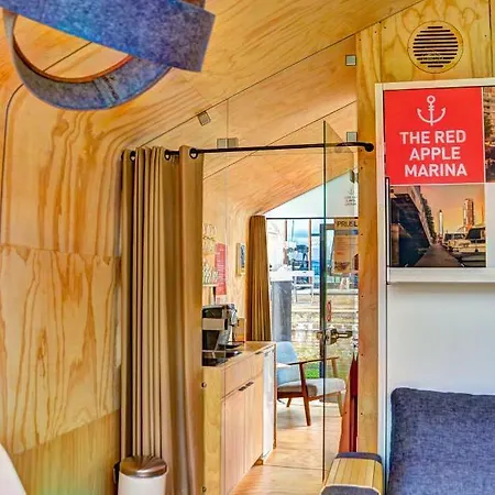 Wikkelboats At Wijnhaven Hotel na wodzie