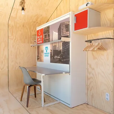 Wikkelboats At Wijnhaven *